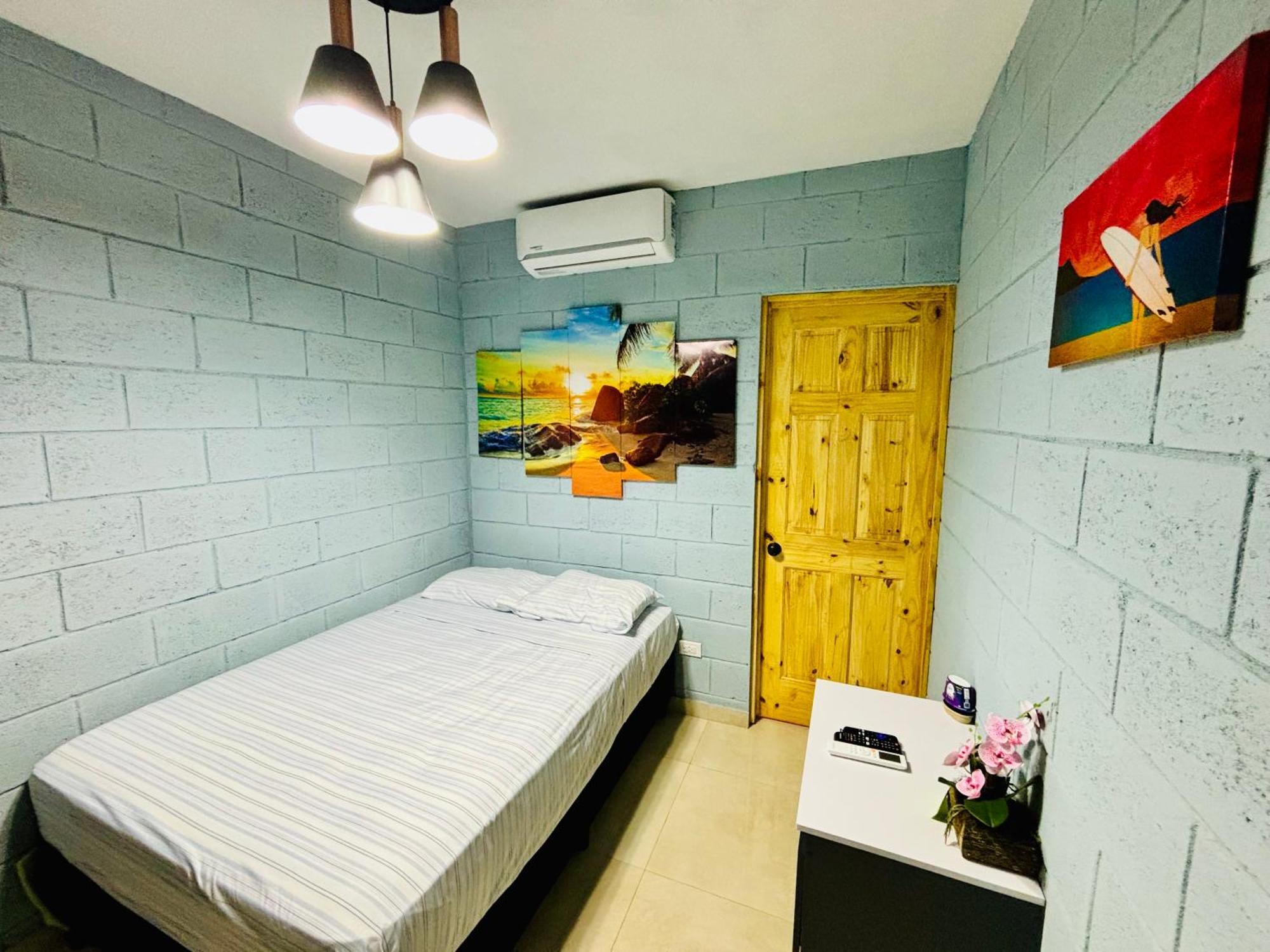 Hostal Camila'S Tamanique Buitenkant foto