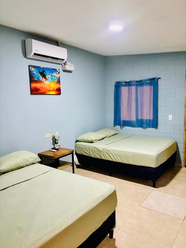 Hostal Camila'S Tamanique Buitenkant foto