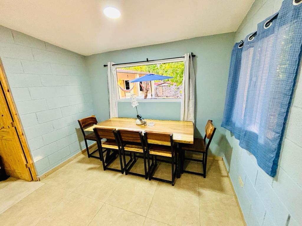 Hostal Camila'S Tamanique Buitenkant foto